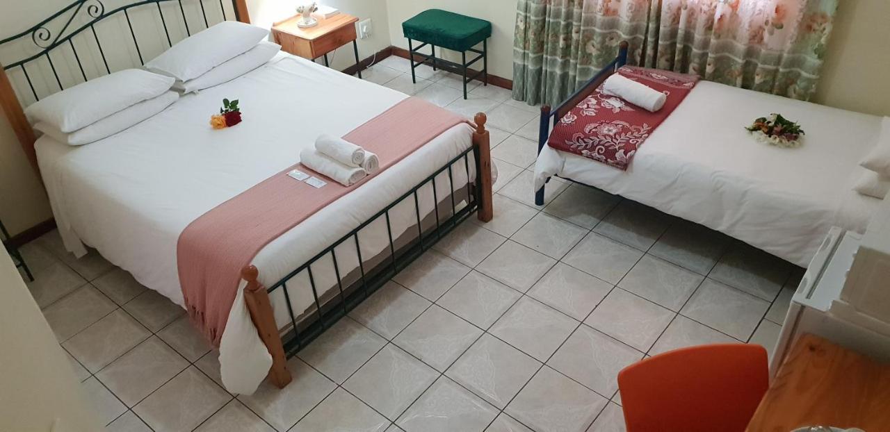 Ebenezer Guesthouse Bluewater Bay Port Elizabeth Dış mekan fotoğraf